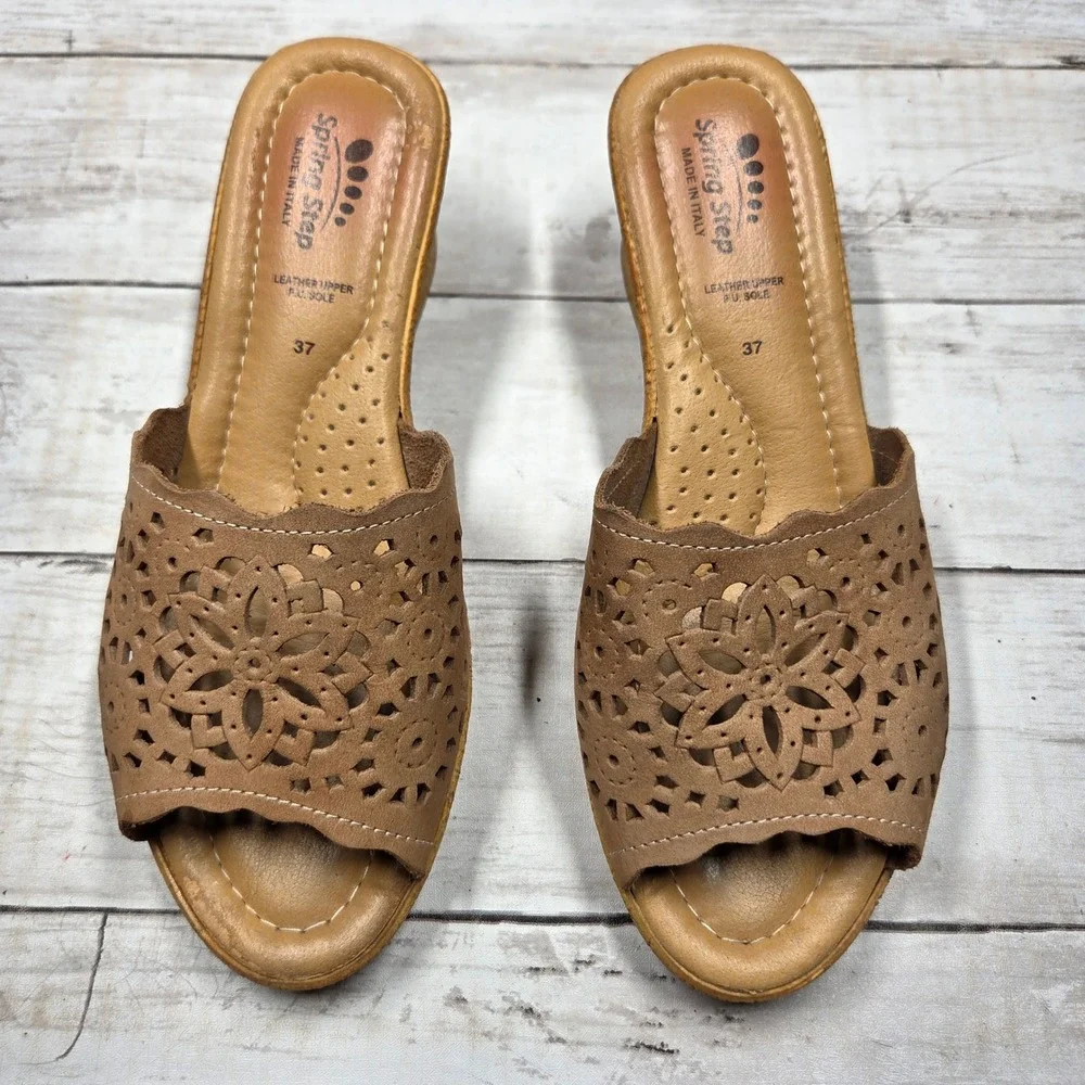 Spring Step Laser Cut Floral Wedge Slide Sandals Womens 37 Tan Leather Italy